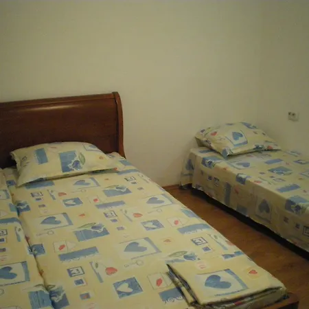 Old House Hostel